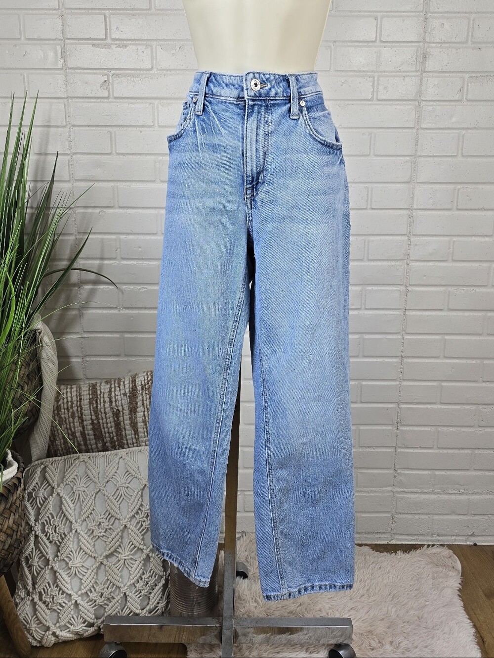 Edgely Sparkle Light Blue High Waist Straight Leg Jeans Size 10